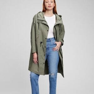 NWOT GAP Oversized Anorak Parka Olive Green Pockets Water Repellent Small Petite